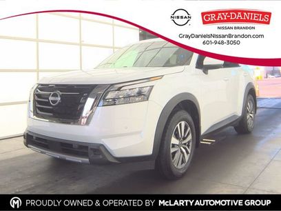 Certified 2025 Nissan Pathfinder SL