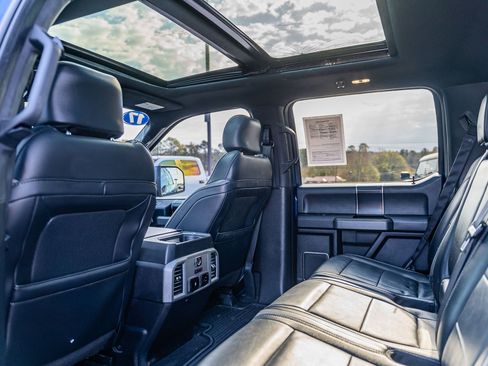 Used 2017 Ford F150 Raptor w/ Equipment Group 802A Luxury image 16