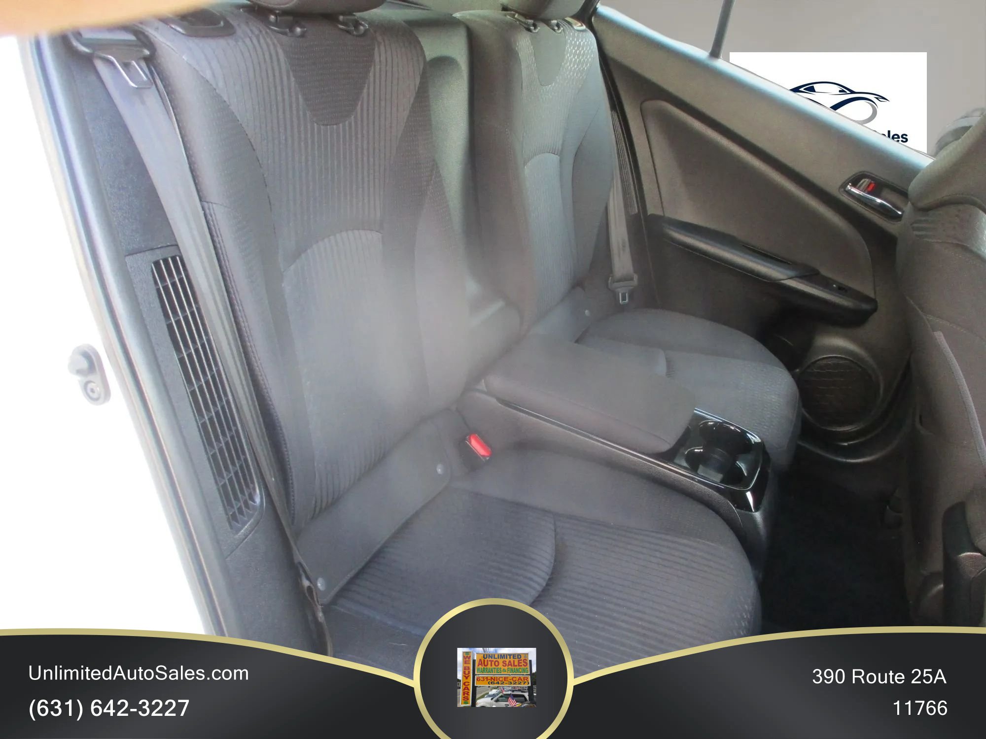 Used 2017 Toyota Prius Prime Plus FWD image 7