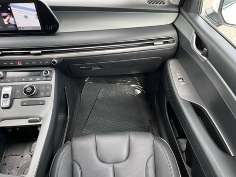 Used 2025 Hyundai Palisade SEL FWD image 15