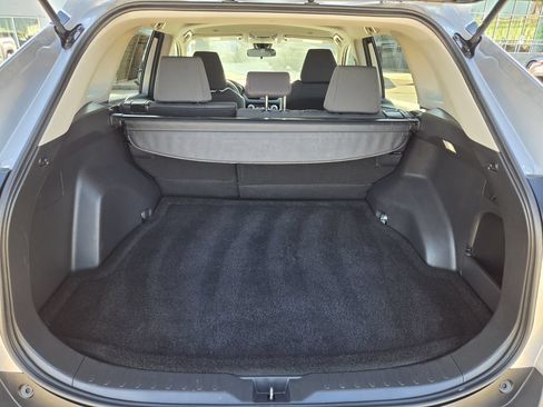Used 2025 Toyota RAV4 XLE FWD image 30