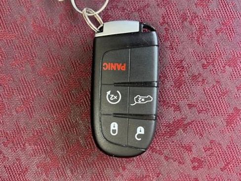 Used 2021 Dodge Durango GT image 33