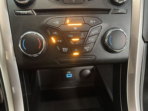 Used 2017 Ford Fusion S image 21