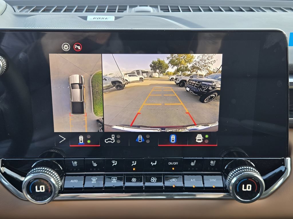 New 2026 GMC Canyon AT4 w/ Technology Plus Package AWD/4WD image 14