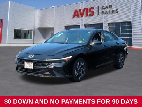 Used 2025 Hyundai Elantra SEL FWD image 1