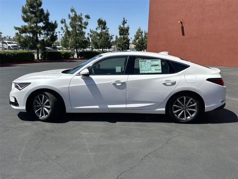 New 2026 Acura Integra FWD image 3