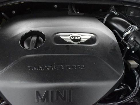 Used 2017 MINI Cooper Clubman ALL4 w/ Premium Package AWD/4WD image 14