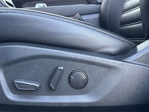 Used 2022 Ford Edge SEL image 23