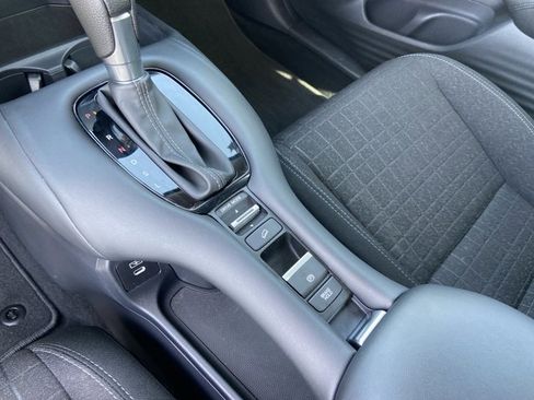 Used 2024 Honda HR-V LX image 39