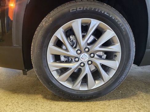Certified 2025 Buick Enclave Preferred AWD/4WD image 10