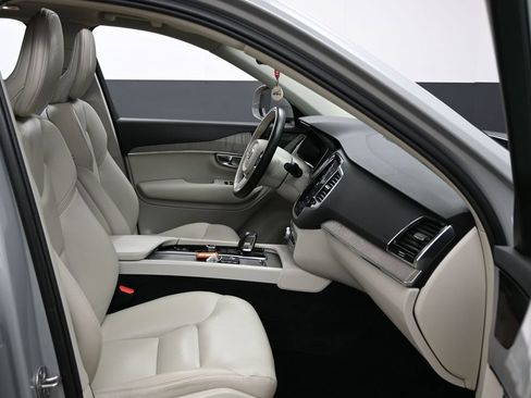 Used 2024 Volvo XC90 T8 Plus AWD/4WD image 38