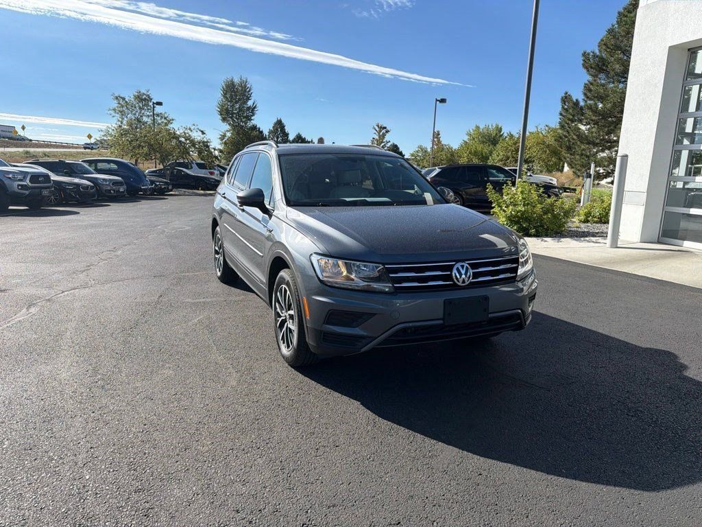 Used 2019 Volkswagen Tiguan SE AWD/4WD image 7