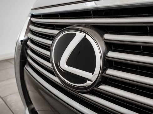 Used 2014 Lexus LS 460 AWD w/ Comfort Package image 3