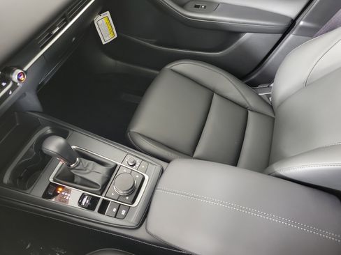 New 2026 MAZDA CX-30 AWD 2.5 S w/ Select Sport Pkg image 24