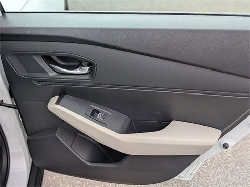 Used 2025 Honda Accord SE image 31