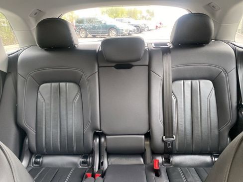 Used 2023 Audi Q5 2.0T Premium w/ Convenience Package image 30