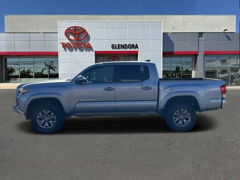 Used 2016 Toyota Tacoma SR5 image 6