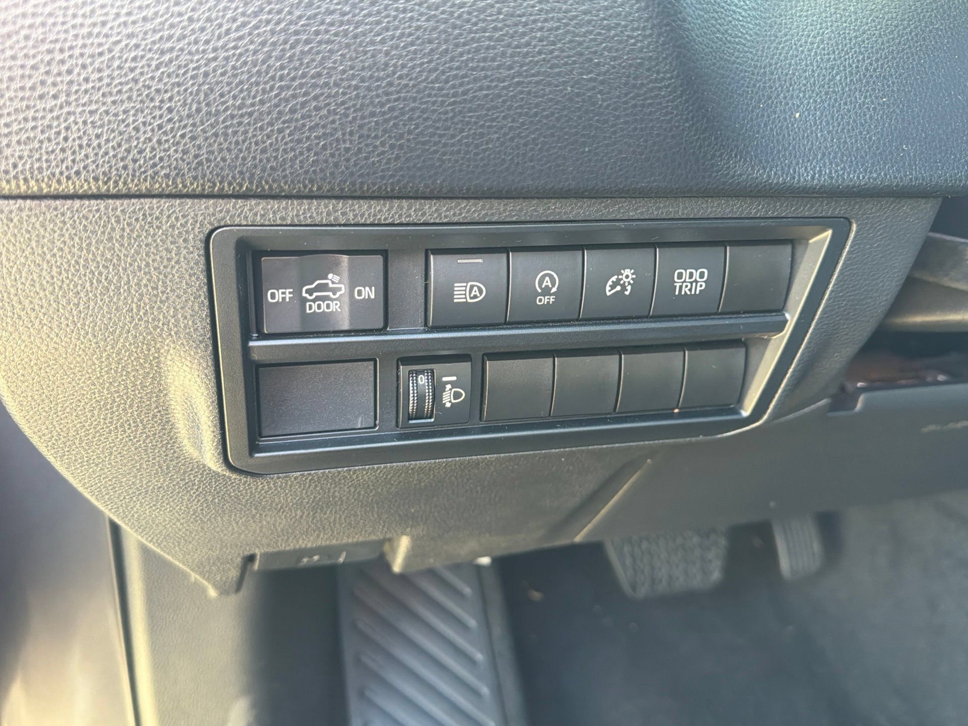 Used 2023 Toyota Tundra SR5 RWD image 40