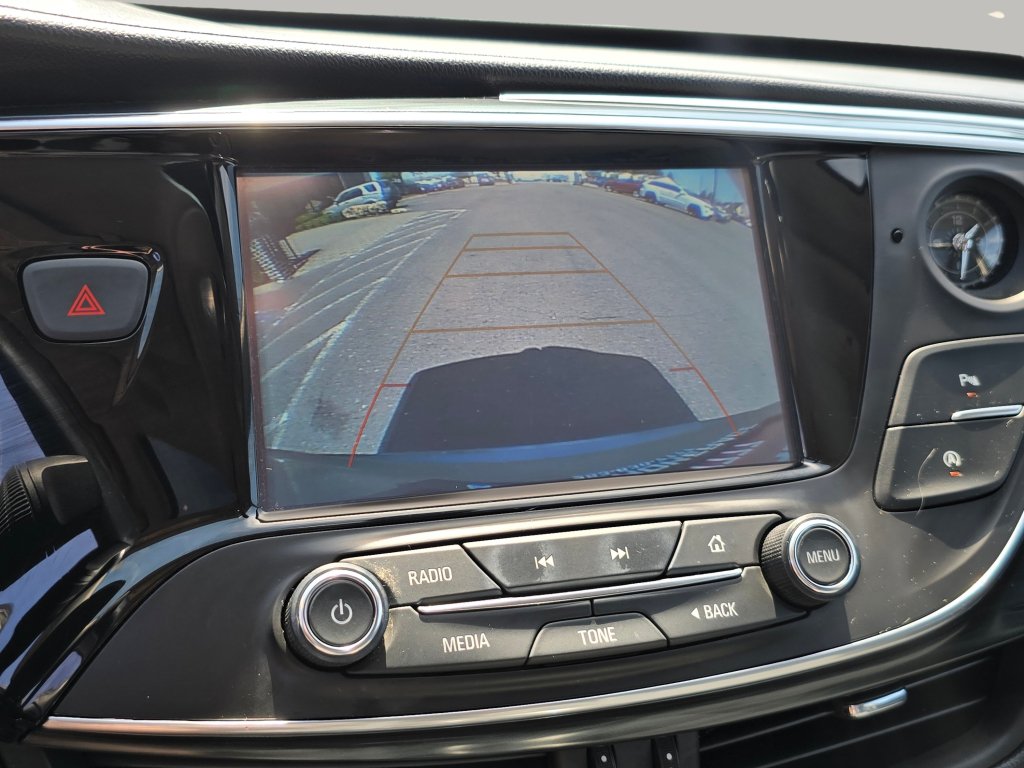 Used 2019 Buick Envision Essence AWD/4WD image 12