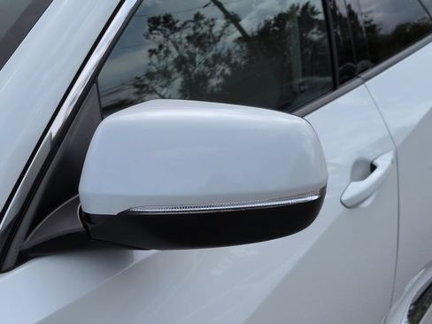 Used 2021 Acura RDX FWD image 12
