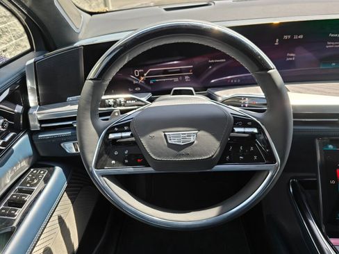 New 2025 Cadillac Escalade IQ Luxury 2 image 21