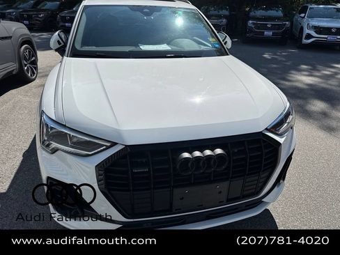 Used 2023 Audi Q3 2.0T Premium w/ Black Optic Sport Package AWD/4WD image 8