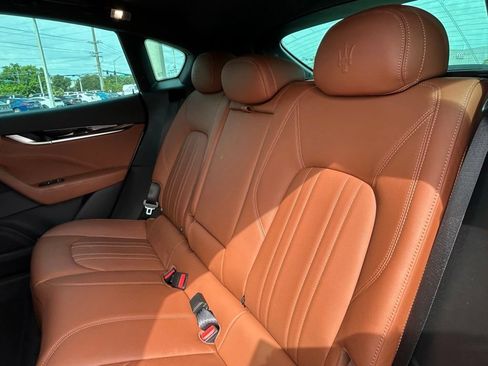 Used 2023 Maserati Levante GT AWD/4WD image 64