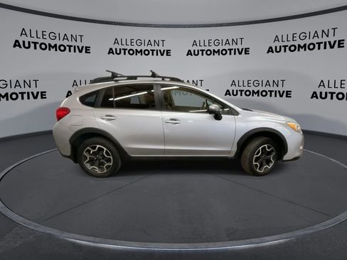 Used 2015 Subaru Crosstrek 2.0i Limited image 11