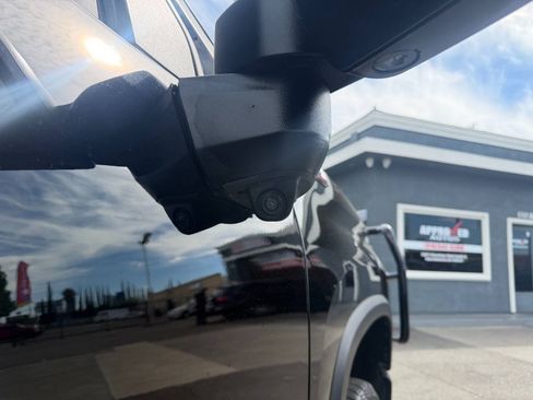 Used 2022 Chevrolet Silverado 2500 LT w/ Midnight Edition AWD/4WD image 25