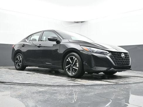 Used 2024 Nissan Sentra SV FWD image 38