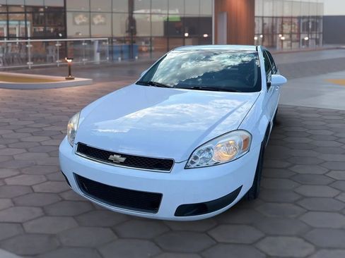 Used 2014 Chevrolet Impala Police FWD image 16