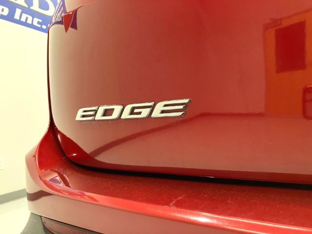 Used 2016 Ford Edge SEL w/ Equipment Group 201A AWD/4WD image 18