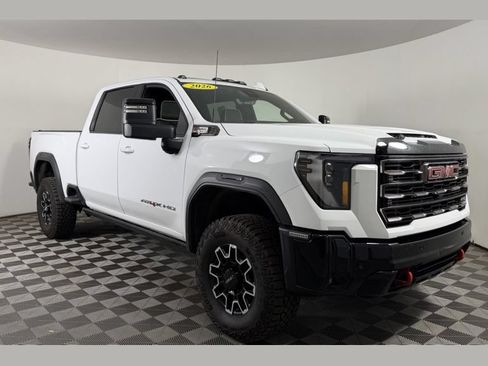 Used 2026 GMC Sierra 2500 AT4X AWD/4WD image 1