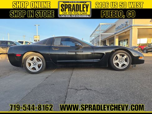 Used 1999 Chevrolet Corvette Coupe w/ Roof Pkg image 3