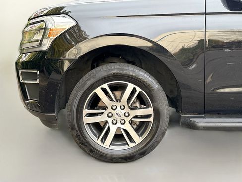 Used 2024 Ford Expedition Max Limited image 34