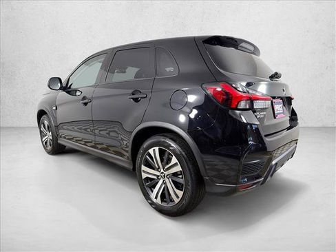 Used 2025 Mitsubishi Outlander Sport AWD image 5