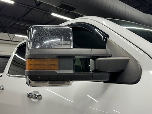 Used 2019 Chevrolet Silverado 2500 High Country w/ Duramax Plus Package image 21