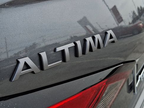 Certified 2024 Nissan Altima 2.5 SV w/ SV Premium Package image 31