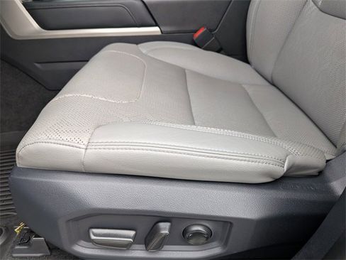 Used 2023 Toyota Sequoia Limited image 20