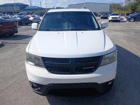 Used 2017 Dodge Journey Crossroad FWD image 3
