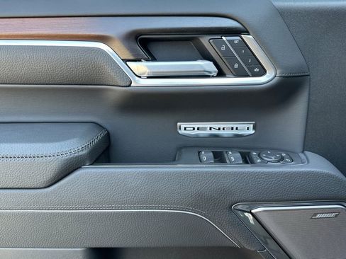 New 2026 GMC Sierra 1500 Denali AWD/4WD image 8