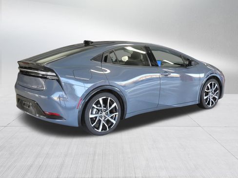Used 2023 Toyota Prius Prime Premium image 8