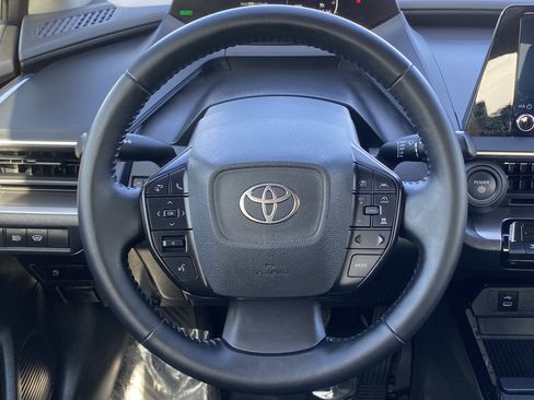 Certified 2025 Toyota Prius LE image 16