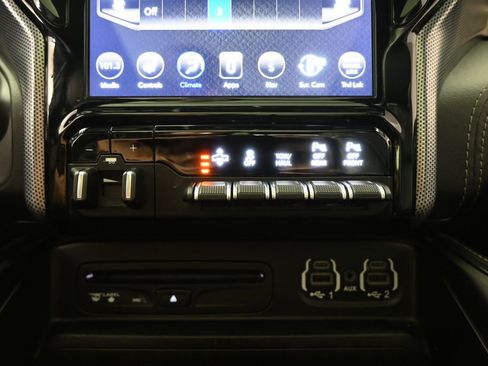 Used 2019 RAM 1500 Limited AWD/4WD image 30
