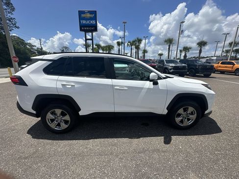 Used 2024 Toyota RAV4 XLE FWD image 17