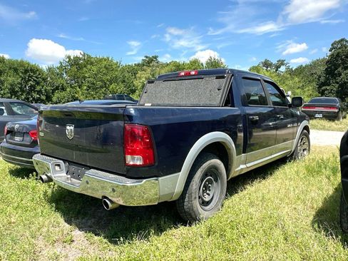 Used 2012 RAM 1500 Laramie RWD image 3
