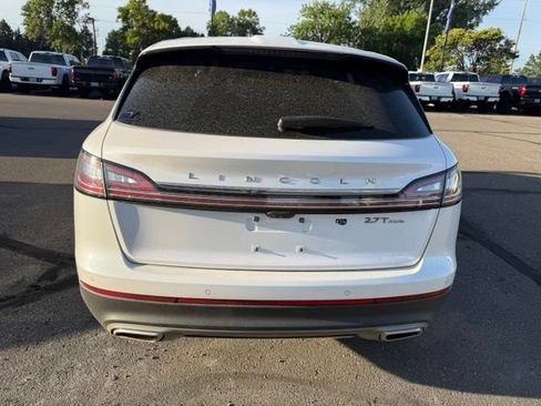 Used 2019 Lincoln Nautilus Reserve AWD/4WD image 9