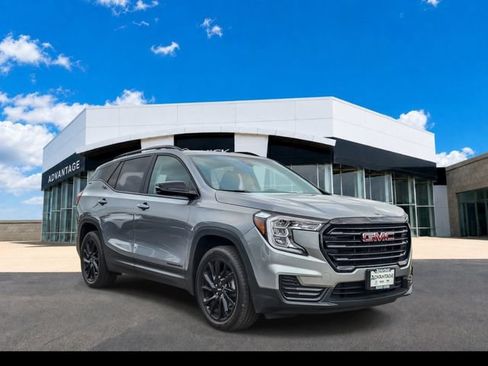 Used 2023 GMC Terrain SLE w/ Driver Convenience Package AWD/4WD image 1