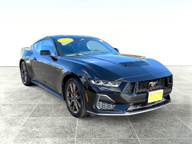 Used 2025 Ford Mustang GT Premium RWD image 8