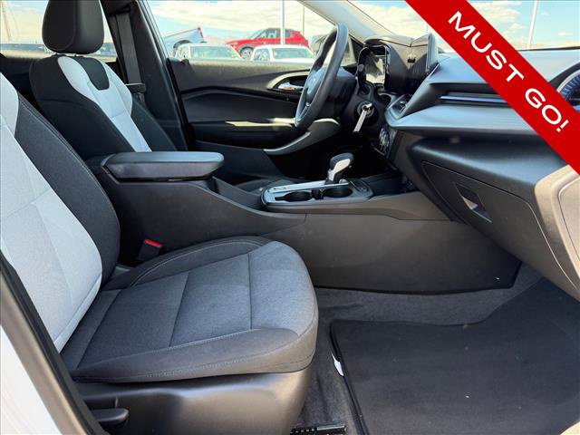 Certified 2026 Chevrolet Trax LS FWD image 10